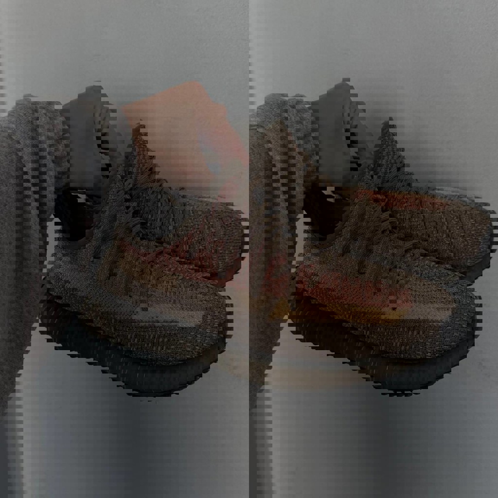 Кроссовки Adidas Yeezy