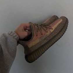 Кроссовки Adidas Yeezy - фото 2