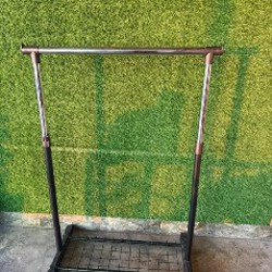 Вешалка для одежды - фото 1