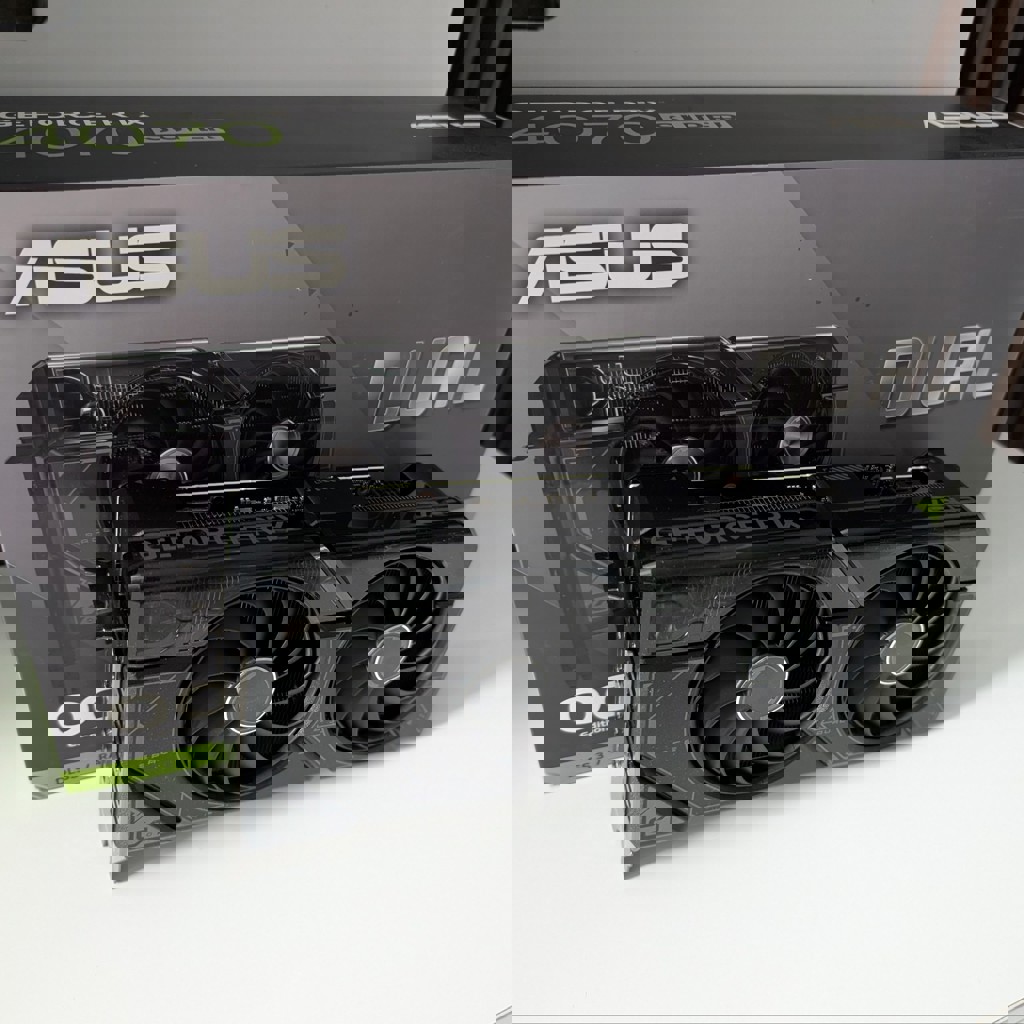 ASUS Dual GeForce RTX™ 4070 SUPER OC Edition 12GB