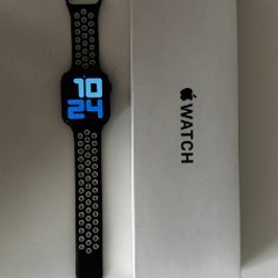 Apple Watch SE 44mm - фото 2