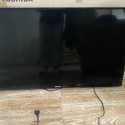 Телевизор Hisense H43M2100S - фото 1