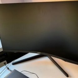 Монитор Samsung 32 дюйма - фото 3