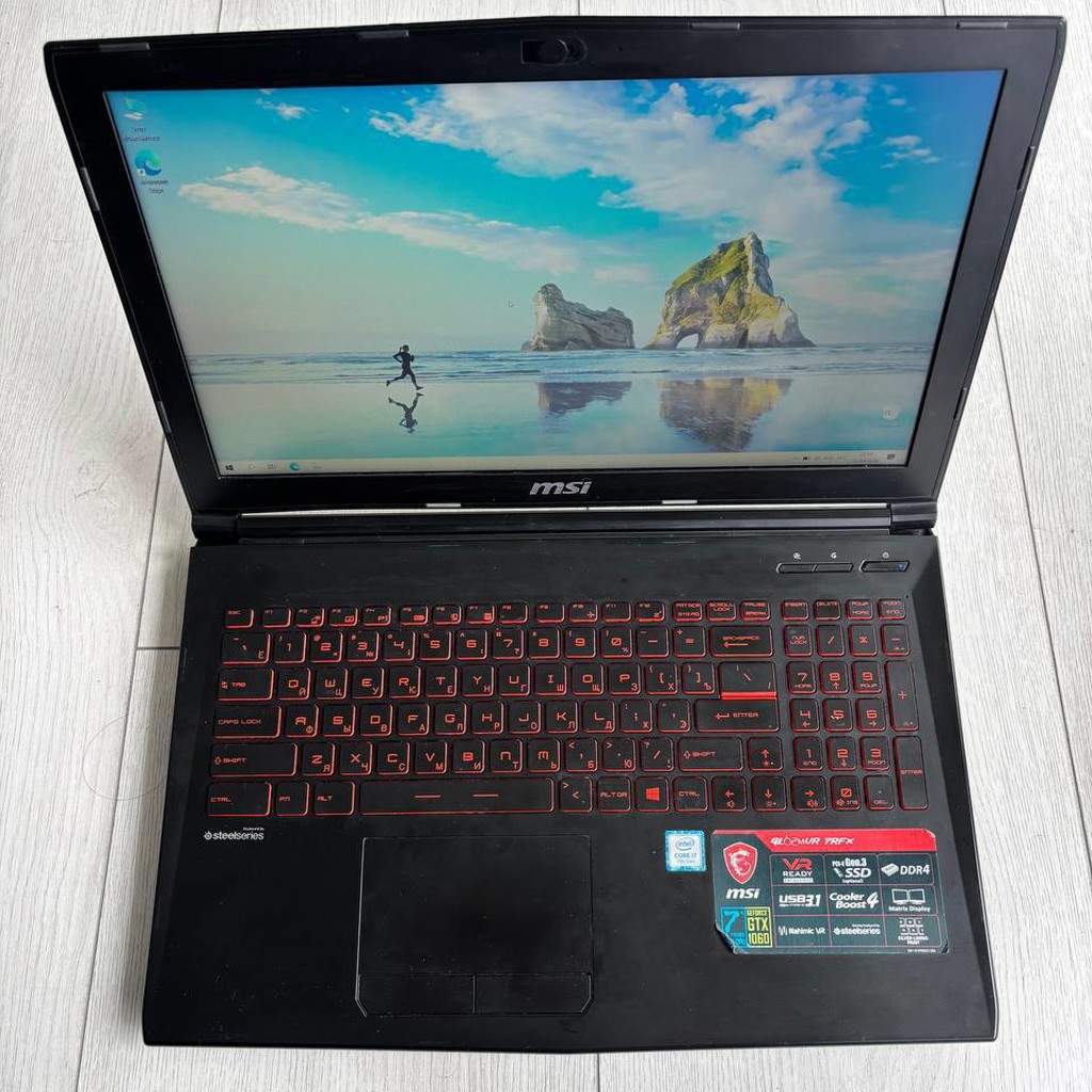 Игровой ноутбук MSI MS-16JB