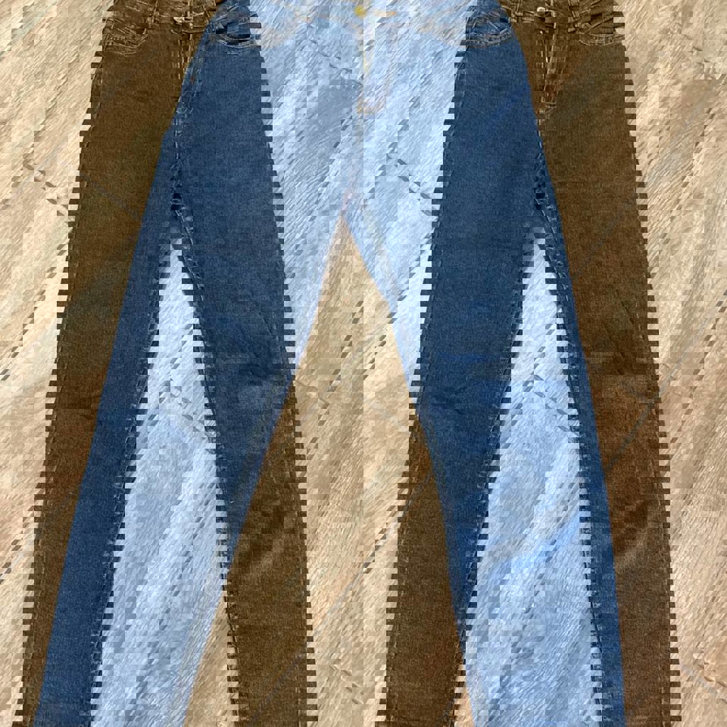 Спортивный узкий топ