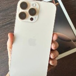 IPhone 16 Pro Max 256GB - фото 3