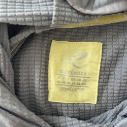 Укороченная спортивная кофта - фото 2