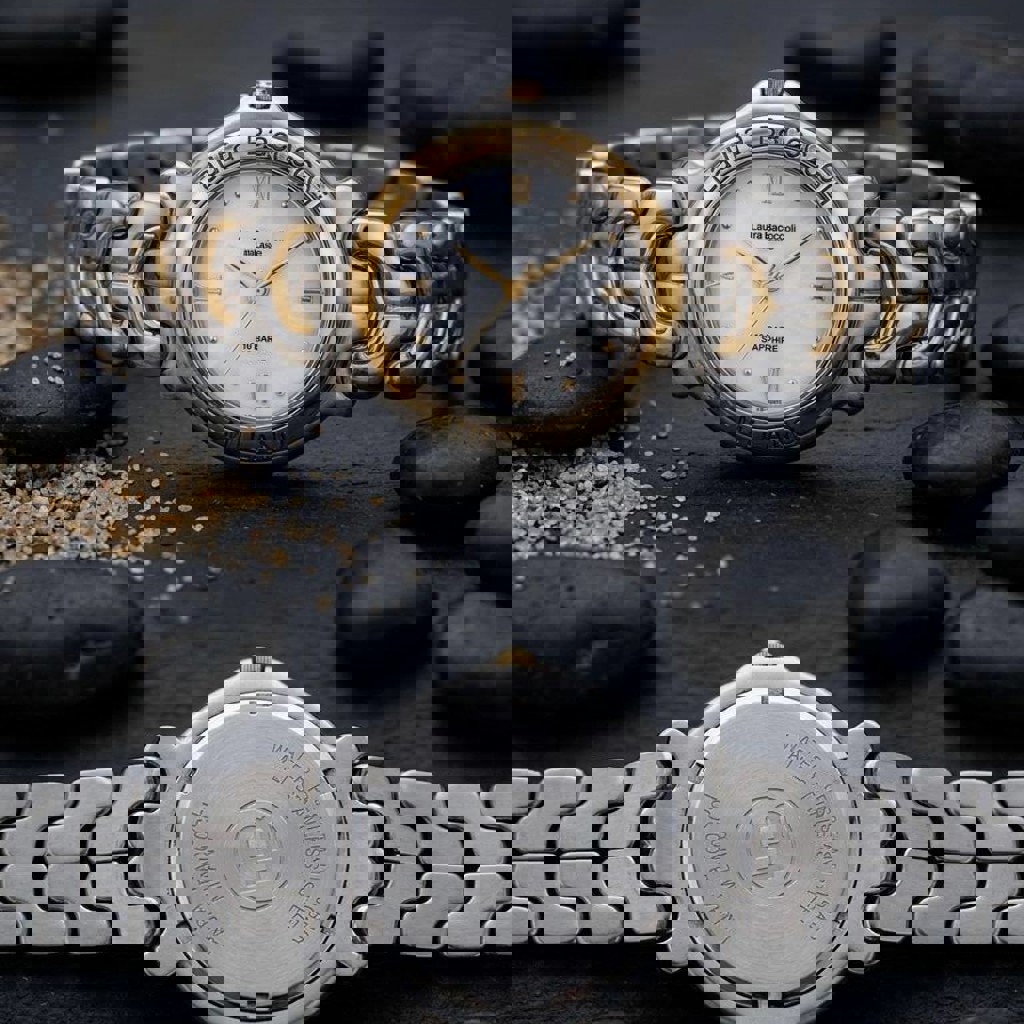 Часы из нержавеющей стали