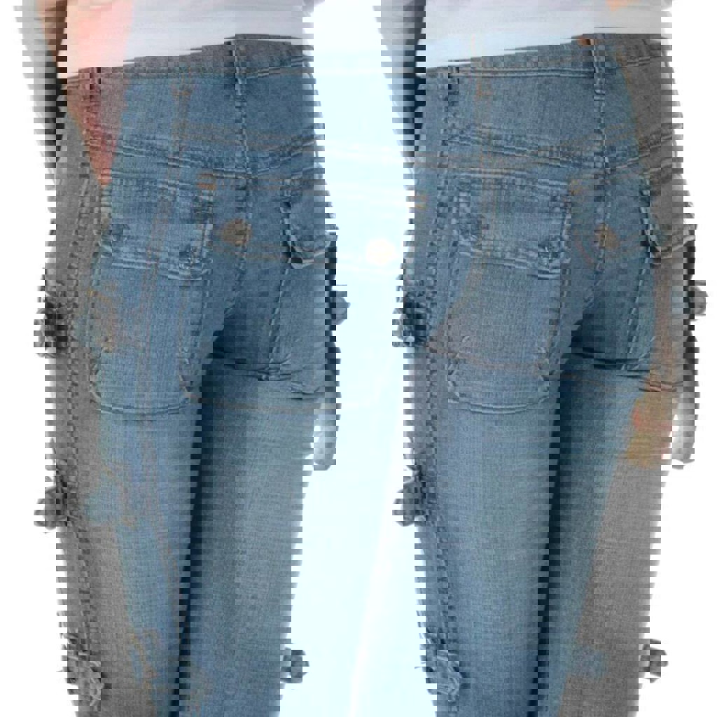 Джинсы-клеш женские