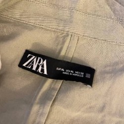 Тренч/куртка оливково-зеленого цвета - фото 6