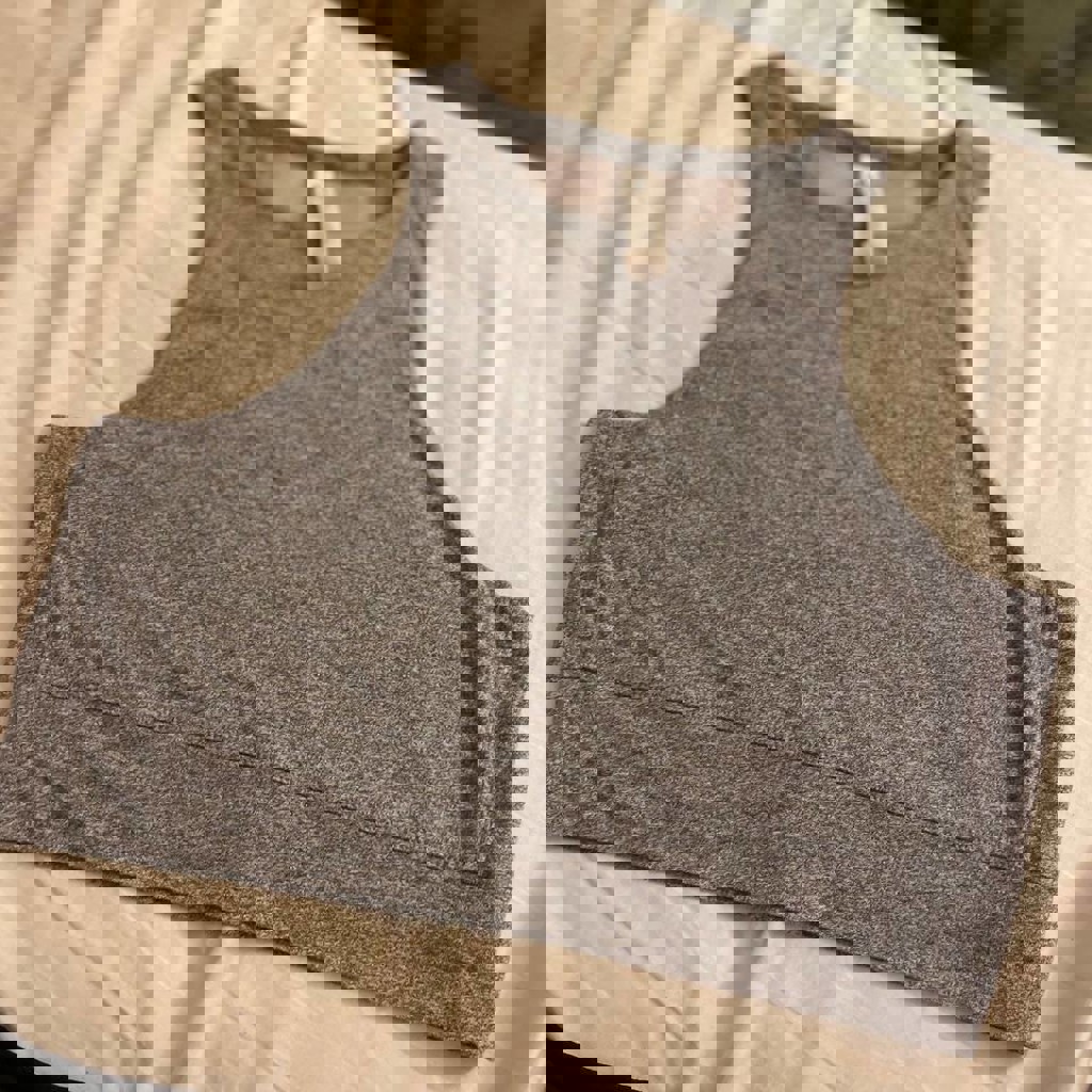 Спортивный топ