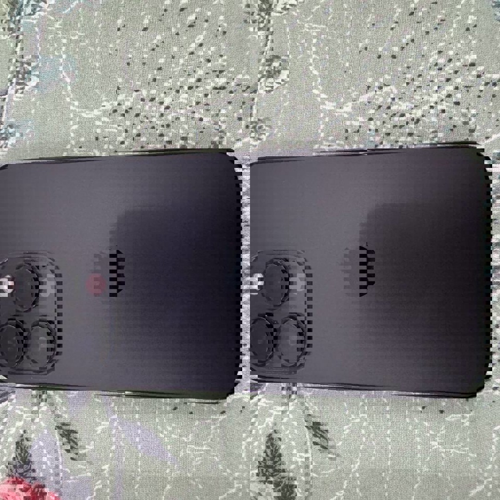 Продаю 14 про