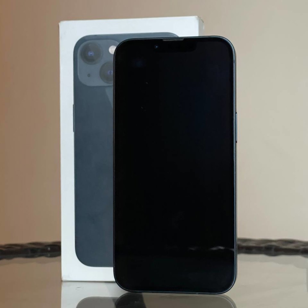 IPhone 13 Midnight