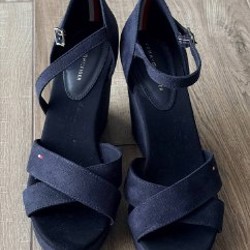 Босоножки - фото 3