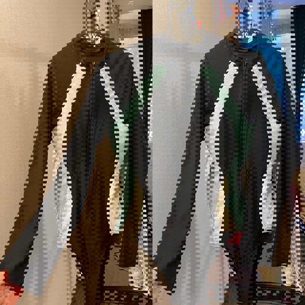 Купальник закрытый на замочке спереди