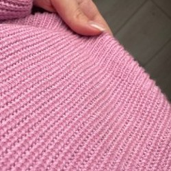 Розовый свитер - фото 2