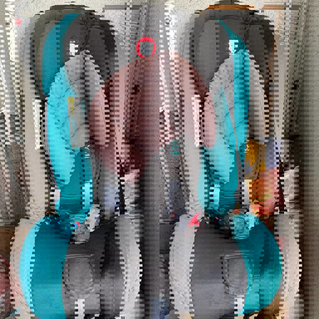 Автокресло lionello