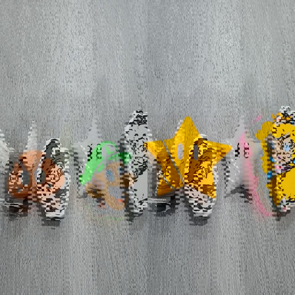 Фигурки киндер даром