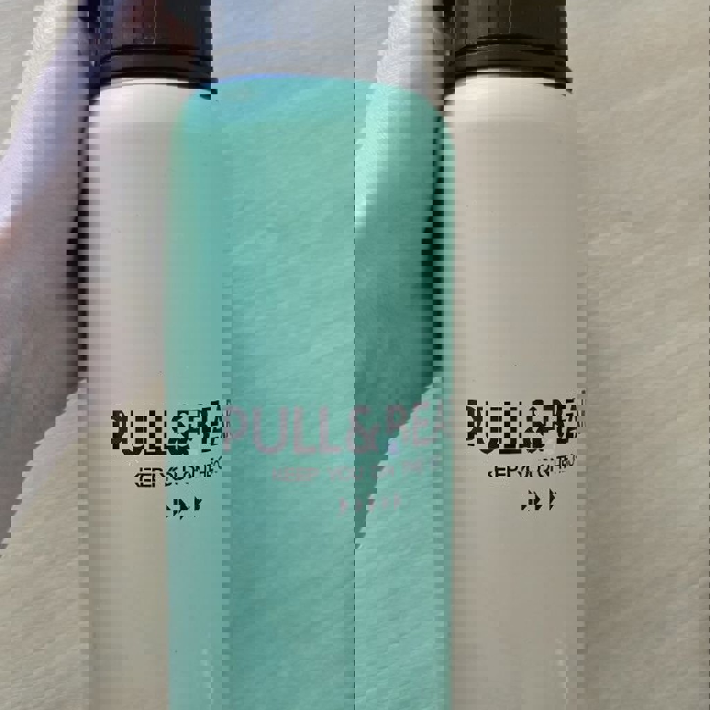 Набор чашек и тарелок