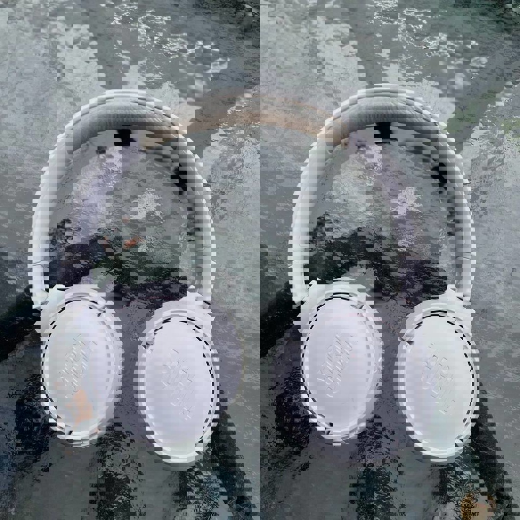 Беспроводные наушники JBL TUNE 520