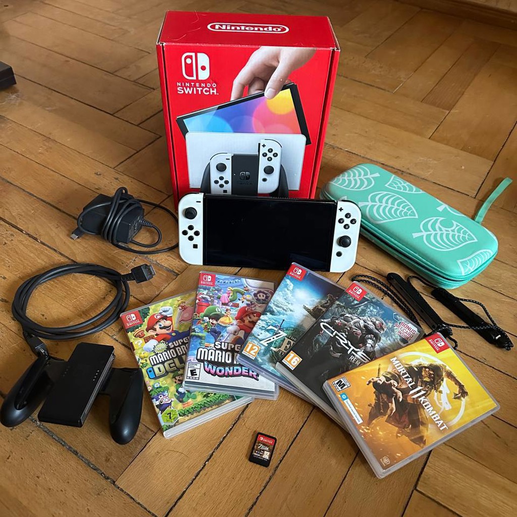 Nintendo Switch OLED