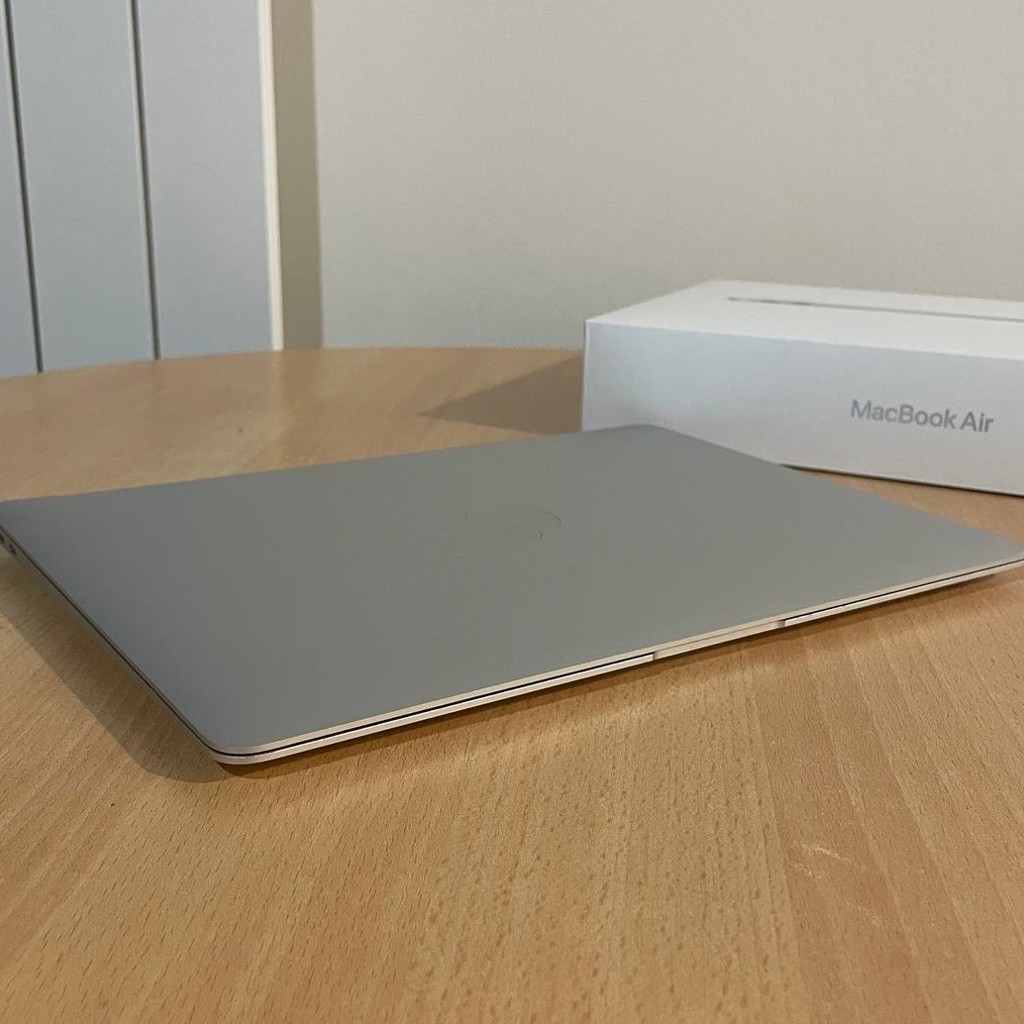 MacBook Air M1 2020