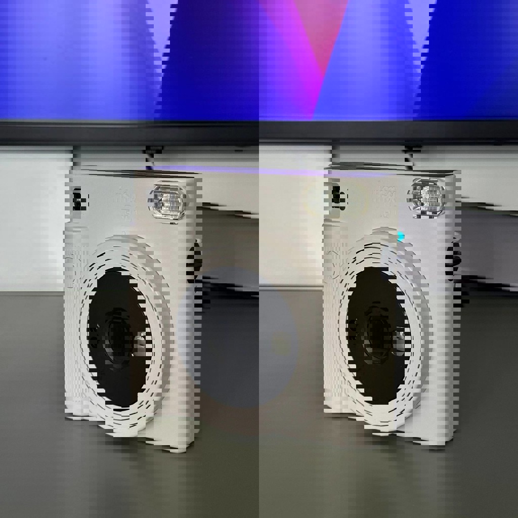 Фотоаппарат Fujifilm SQ 1