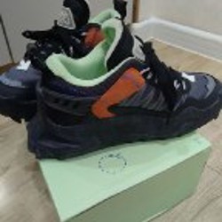 Кроссовки - фото 3