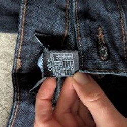 Джинсы прямого кроя черные - фото 3