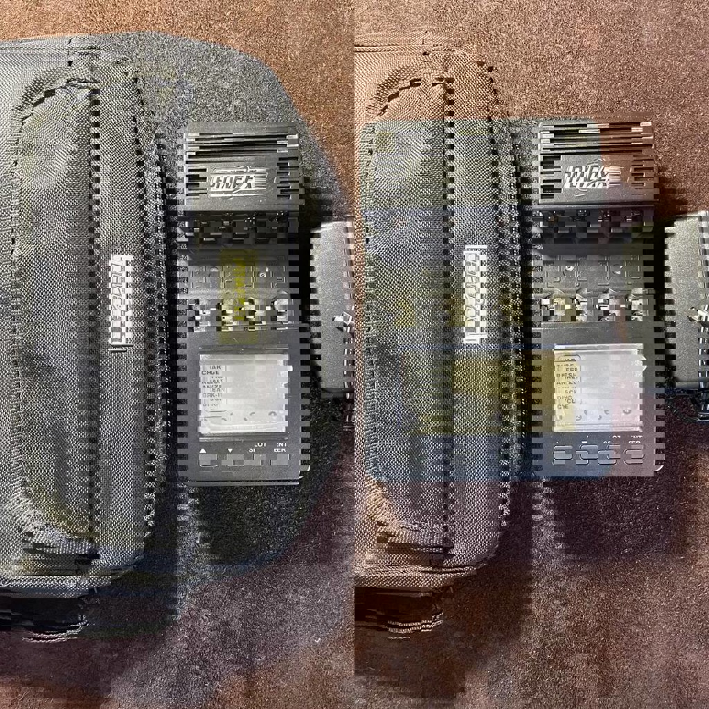 Зарядное устройство MAHA MH-C9000 WizardOne