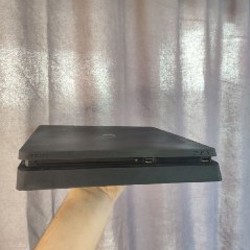 PlayStation 4 Slim - фото 3