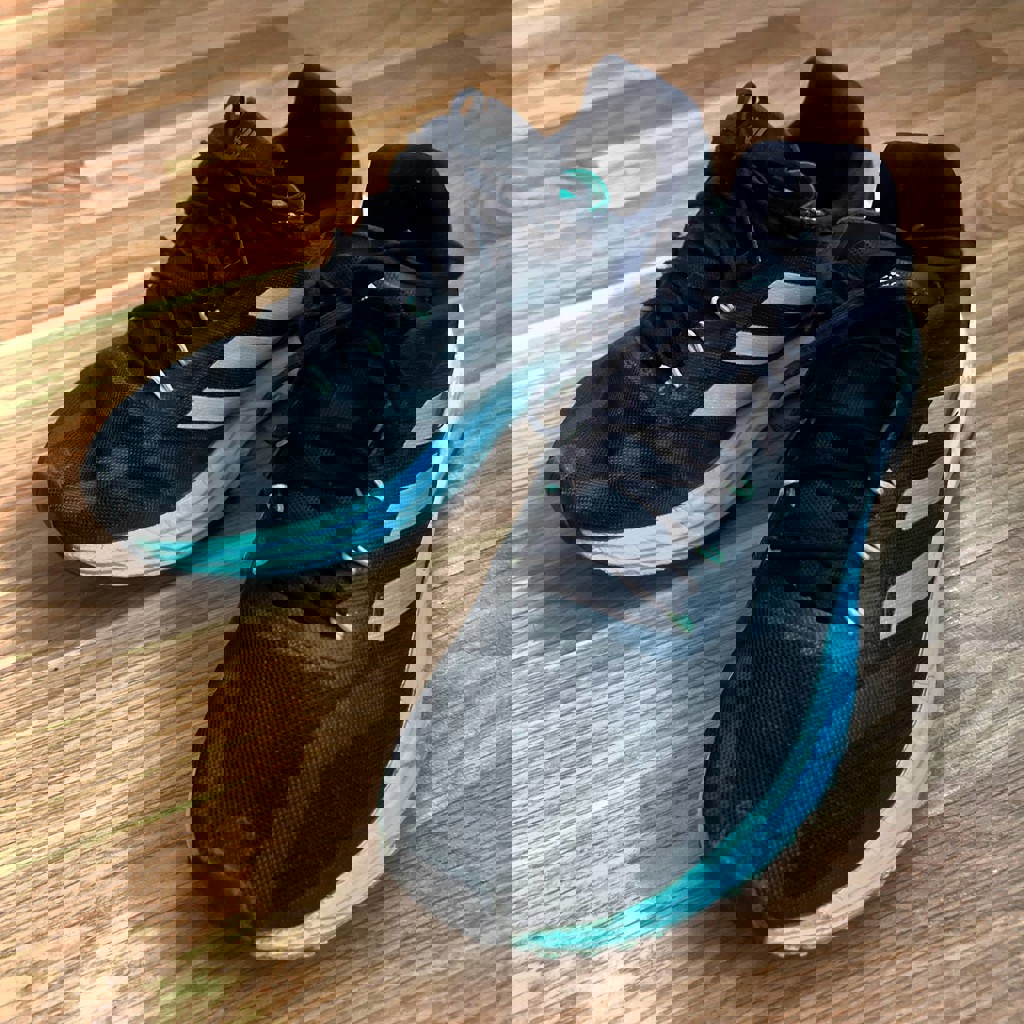 Кроссовки adidas SL20