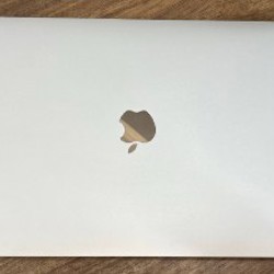 MacBook Air 13 (2019) - фото 4