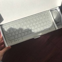 Беспроводная клавиатура и мышка - фото 2