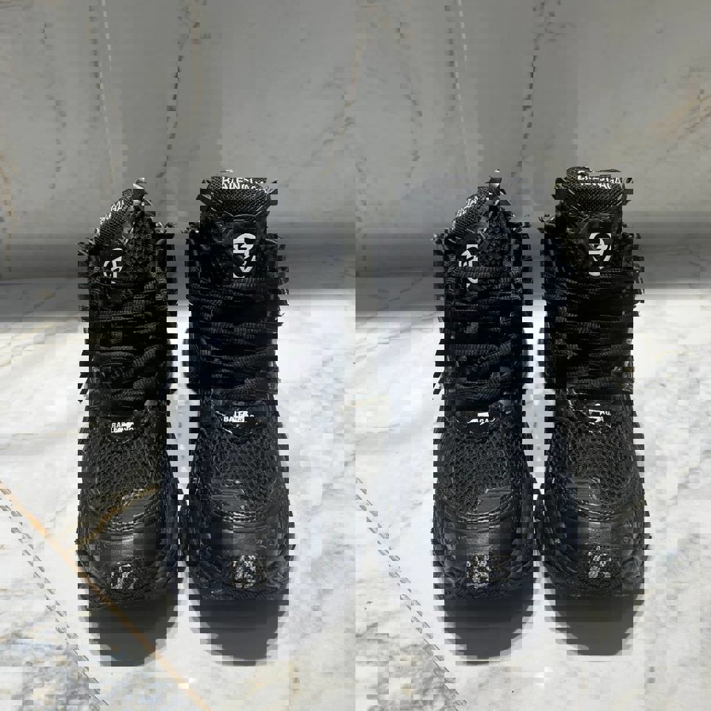 Кроссовки Balenciaga Runner