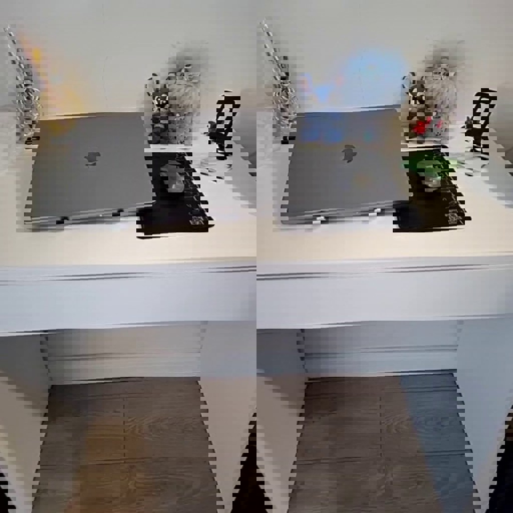 Компактный стол