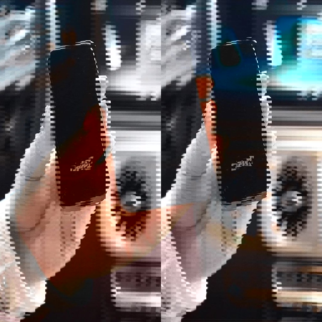 Беспроводной CarPlay / Android Auto