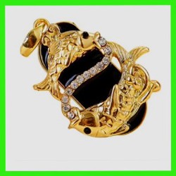 Флешка в виде кулона - фото 2