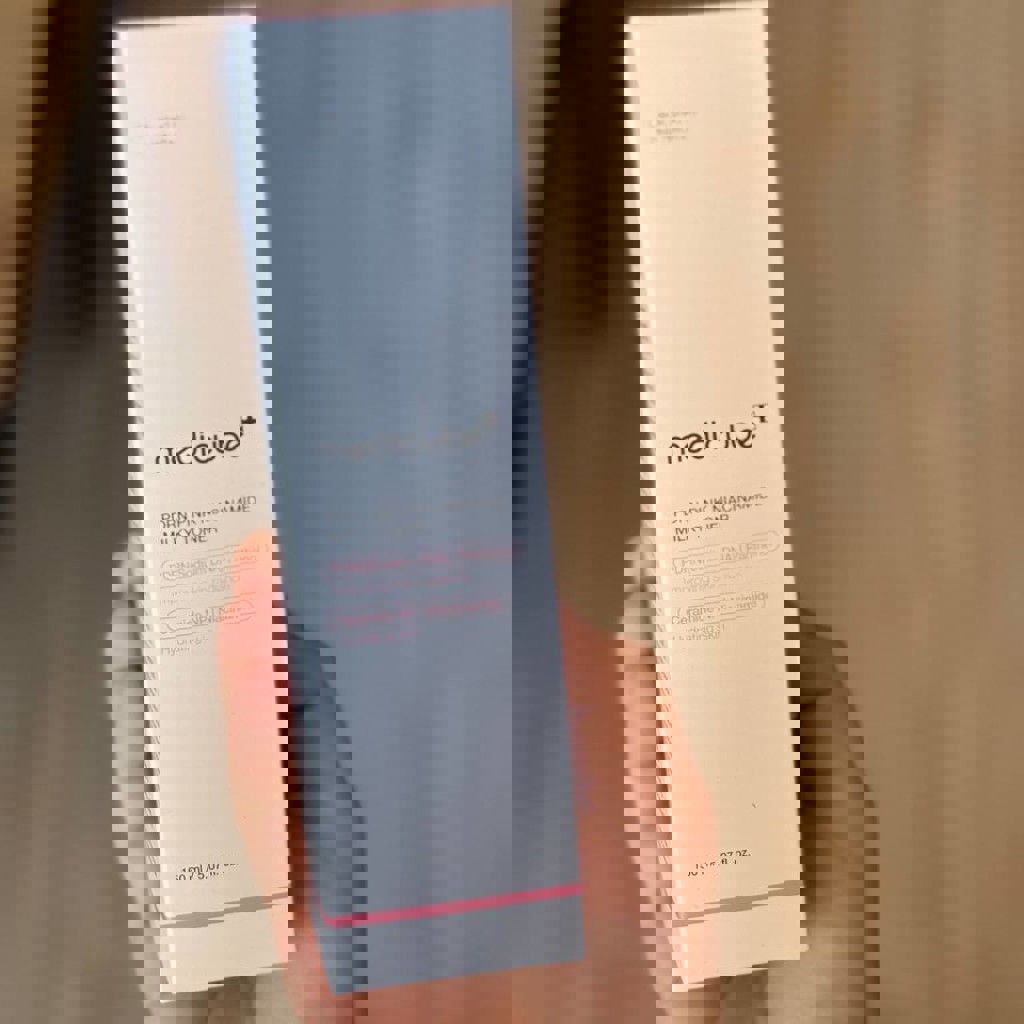 Увлажняющий молочный тонер Medicube