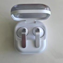 Наушники Galaxy Buds4 - фото 2