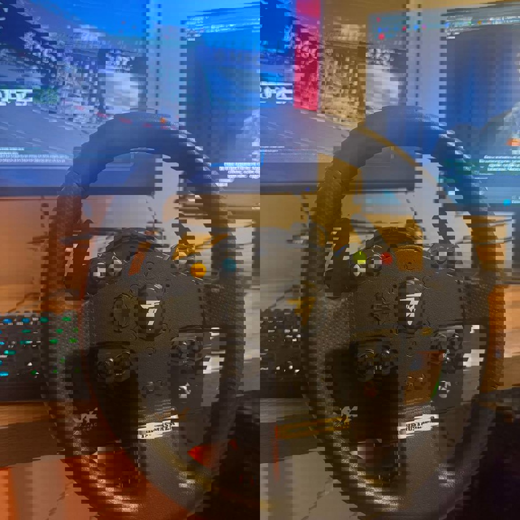 Игровой руль Thrustmaster TMX PRO