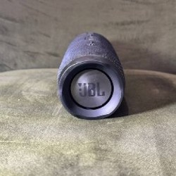 JBL Charge 3 - фото 4