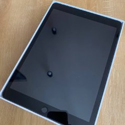 IPad 8 gen - фото 2