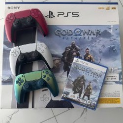 PS5 Disc + God of War + 3 Геймпада - фото 2