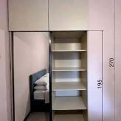 Шкаф-купе с зеркалом - фото 3