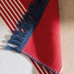 Тканый коврик с бахромой - фото 2