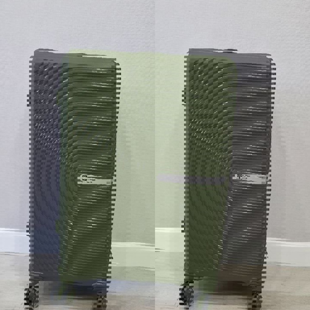 Чемодан из полипропилена