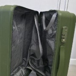 Чемодан из полипропилена - фото 2