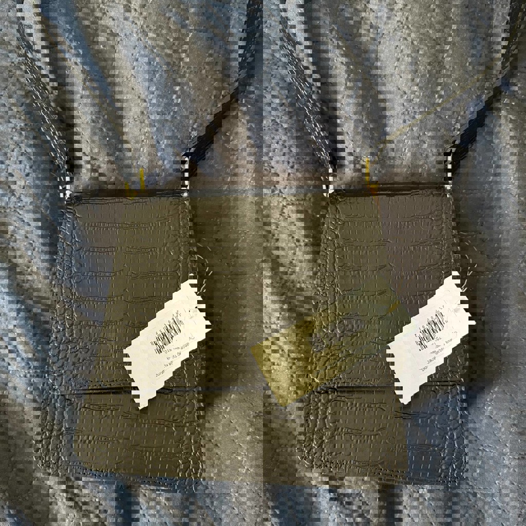 Сумка кожаная