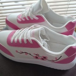 Кроссовки - фото 2